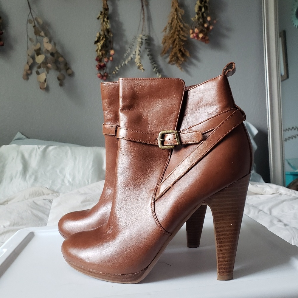 Brown Heeled ankle boots